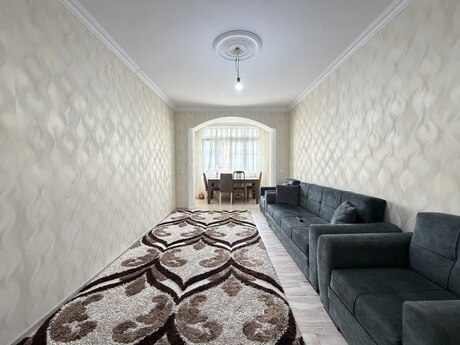 4 otaqlı köhnə tikili - Bakıxanov q. - 100 m²