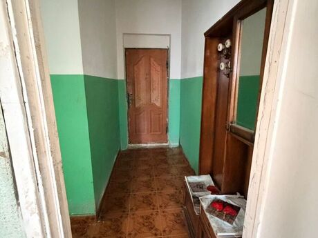 1 otaqlı köhnə tikili - Neftçilər m. - 35 m²