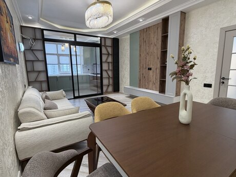 3 otaqlı yeni tikili - Xətai r. - 90 m²