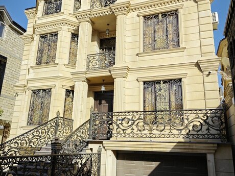7 otaqlı həyət evi/bağ evi - Həzi Aslanov q. - 470 m²
