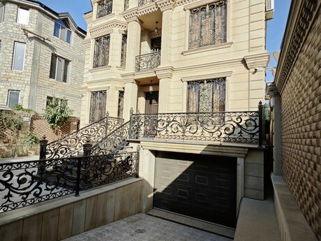 7 otaqlı həyət evi/bağ evi - Həzi Aslanov q. - 470 m²