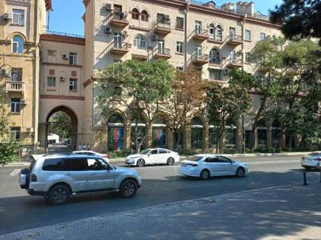 3 otaqlı köhnə tikili - Nizami m. - 70 m²