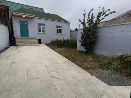 4 otaqlı həyət evi/bağ evi - Balaxanı q. - 140 m²