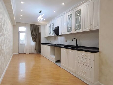 3 otaqlı yeni tikili - Əhmədli m. - 135 m²