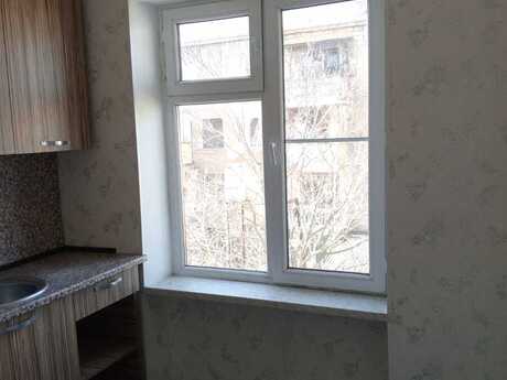 1 otaqlı köhnə tikili - Əmircan q. - 37 m²