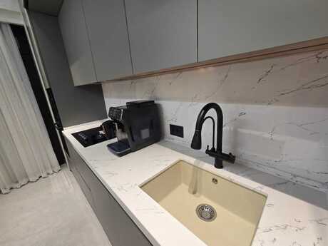 3 otaqlı yeni tikili - 8 Noyabr m. - 110 m²