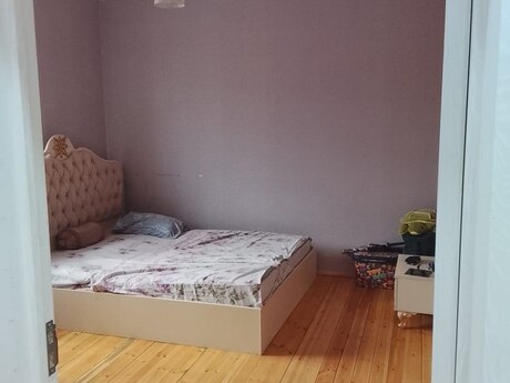3 otaqlı həyət evi/bağ evi - Yeni Ramana q. - 80 m²
