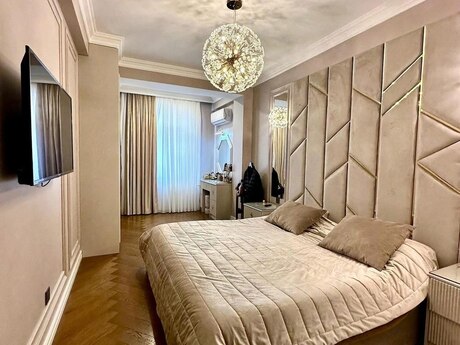 4 otaqlı yeni tikili - Qara Qarayev m. - 134 m²