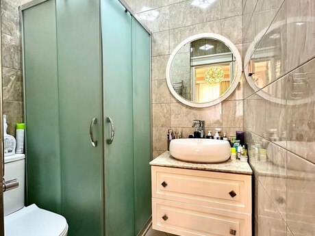 4 otaqlı yeni tikili - Qara Qarayev m. - 134 m²