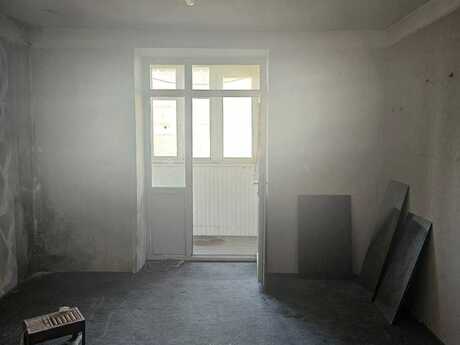 1 otaqlı köhnə tikili - Elmlər Akademiyası m. - 25 m²