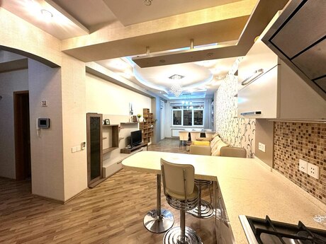 3 otaqlı yeni tikili - Həzi Aslanov m. - 90 m²
