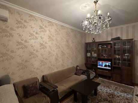 1 otaqlı köhnə tikili - Lökbatan q. - 40 m²