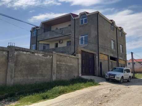 12 otaqlı həyət evi/bağ evi - Masazır q. - 600 m²