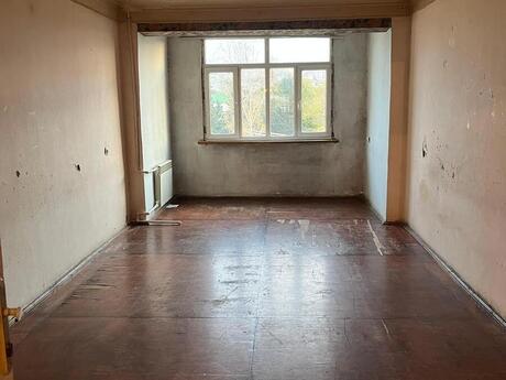 3 otaqlı köhnə tikili - Biləcəri q. - 90 m²