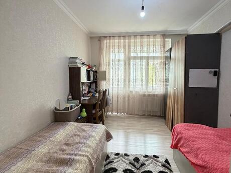 4 otaqlı mənzil, 100 m², Bakıxanov: 240 000 ₼ 5