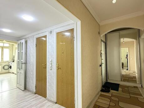 4 otaqlı köhnə tikili - Bakıxanov q. - 100 m²