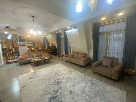 4 otaqlı yeni tikili - Ağ şəhər q. - 204 m²