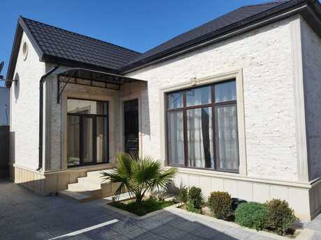 5 otaqlı həyət evi/bağ evi - Şüvəlan q. - 140 m²