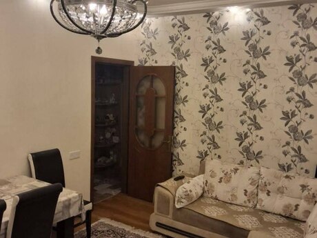 3 otaqlı köhnə tikili - Əhmədli m. - 80 m²