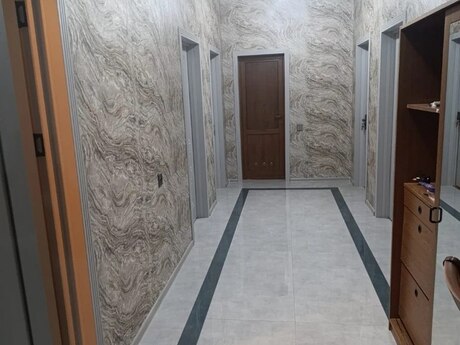 5 otaqlı həyət evi/bağ evi - Şüvəlan q. - 140 m²