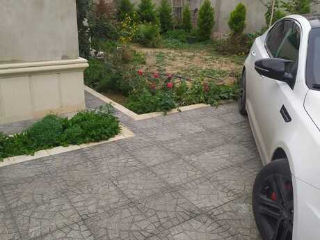 5 otaqlı həyət evi/bağ evi - Şüvəlan q. - 140 m²