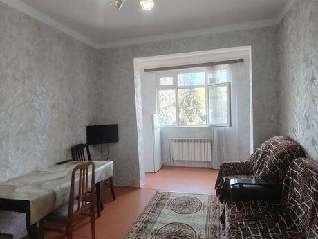 2 otaqlı köhnə tikili - 20 Yanvar m. - 50 m²