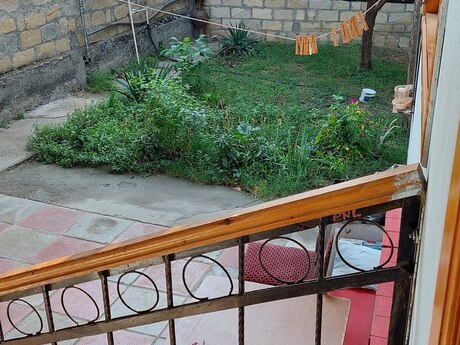 5 otaqlı həyət evi/bağ evi - Göyçay - 90 m²