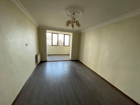 2 otaqlı köhnə tikili - Nəriman Nərimanov m. - 60 m²