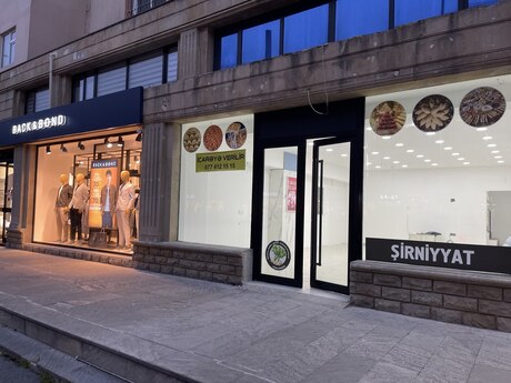Obyekt - Azadlıq Prospekti m. - 240 m²