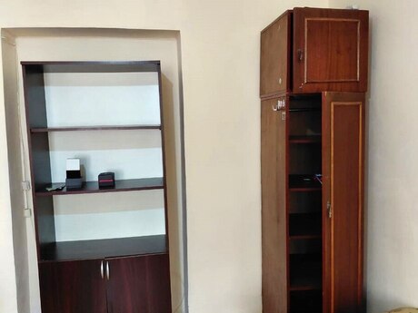 1 otaqlı köhnə tikili - Neftçilər m. - 42 m²