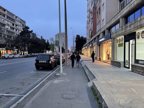 Obyekt - Azadlıq Prospekti m. - 240 m²