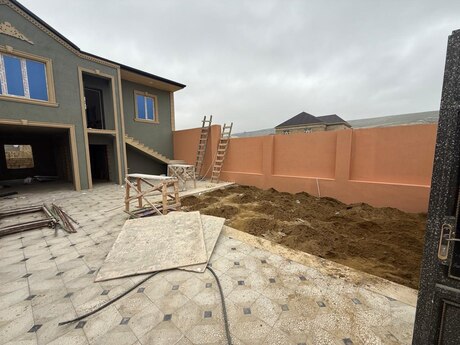 3 otaqlı həyət evi/bağ evi - Qobu q. - 135 m²