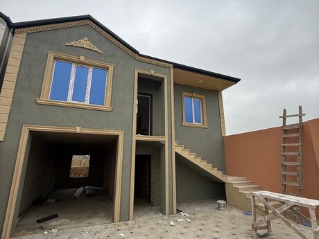 3 otaqlı həyət evi/bağ evi - Qobu q. - 135 m²