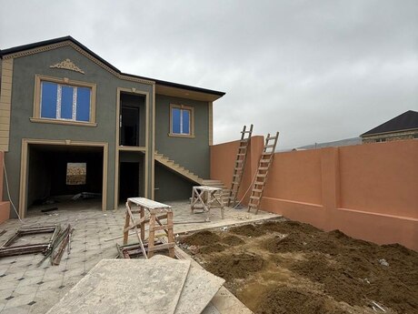 3 otaqlı həyət evi/bağ evi - Qobu q. - 135 m²