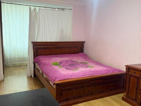 3 otaqlı köhnə tikili - Gənclik m. - 80 m²
