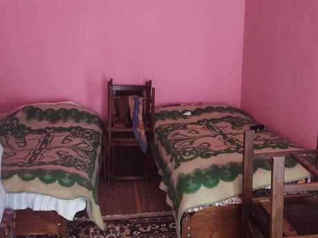 1 otaqlı həyət evi/bağ evi - Elmlər Akademiyası m. - 25 m²
