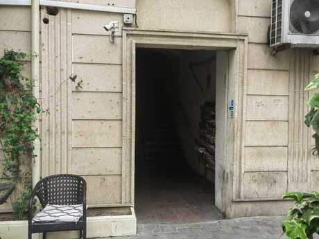3 otaqlı köhnə tikili - 28 May m. - 71 m²