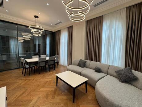 3 otaqlı yeni tikili - Ağ şəhər q. - 110 m²