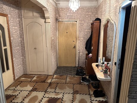 3 otaqlı köhnə tikili - Əhmədli m. - 70 m²