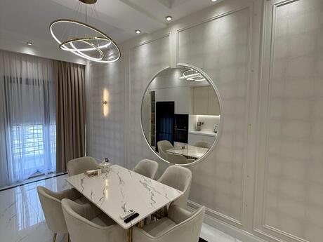 4 otaqlı yeni tikili - Ağ şəhər q. - 185 m²