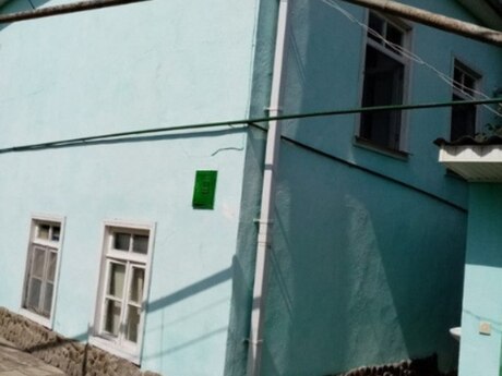 4 otaqlı həyət evi/bağ evi - Xətai r. - 220 m²