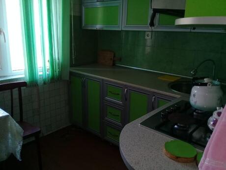 2 otaqlı köhnə tikili - Sumqayıt - 44 m²