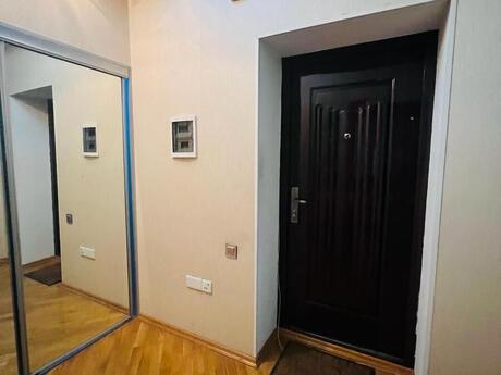 3 otaqlı köhnə tikili - İçəri Şəhər m. - 90 m²