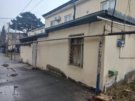 2 otaqlı köhnə tikili - Ceyranbatan q. - 40 m²