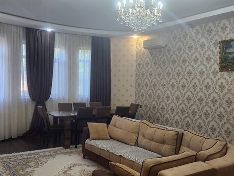 4 otaqlı həyət evi/bağ evi - Buzovna q. - 136 m²