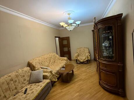 4 otaqlı köhnə tikili - Əhmədli m. - 100 m²