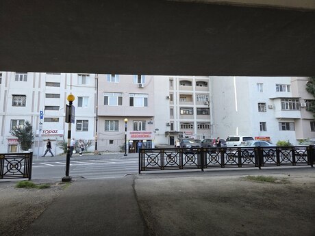 Obyekt - 8 Noyabr m. - 70 m²