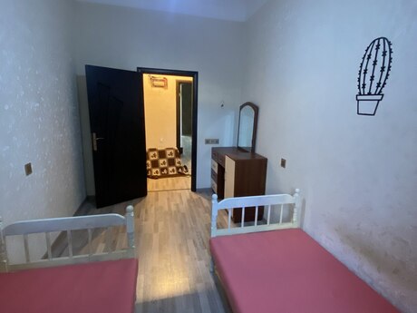 3 otaqlı köhnə tikili - Nəriman Nərimanov m. - 72 m²