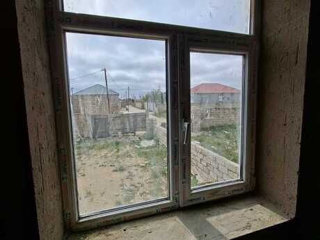 4 otaqlı həyət evi/bağ evi - Qala q. - 95 m²