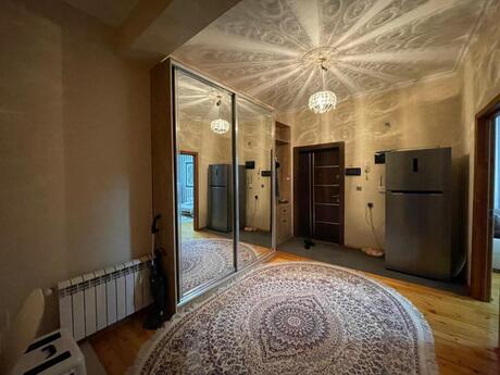 3-комн. новостройка - м. Ази Асланов - 106 м²